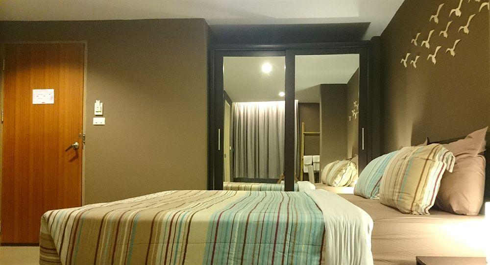 Limburi Hometel Phuket Exterior foto